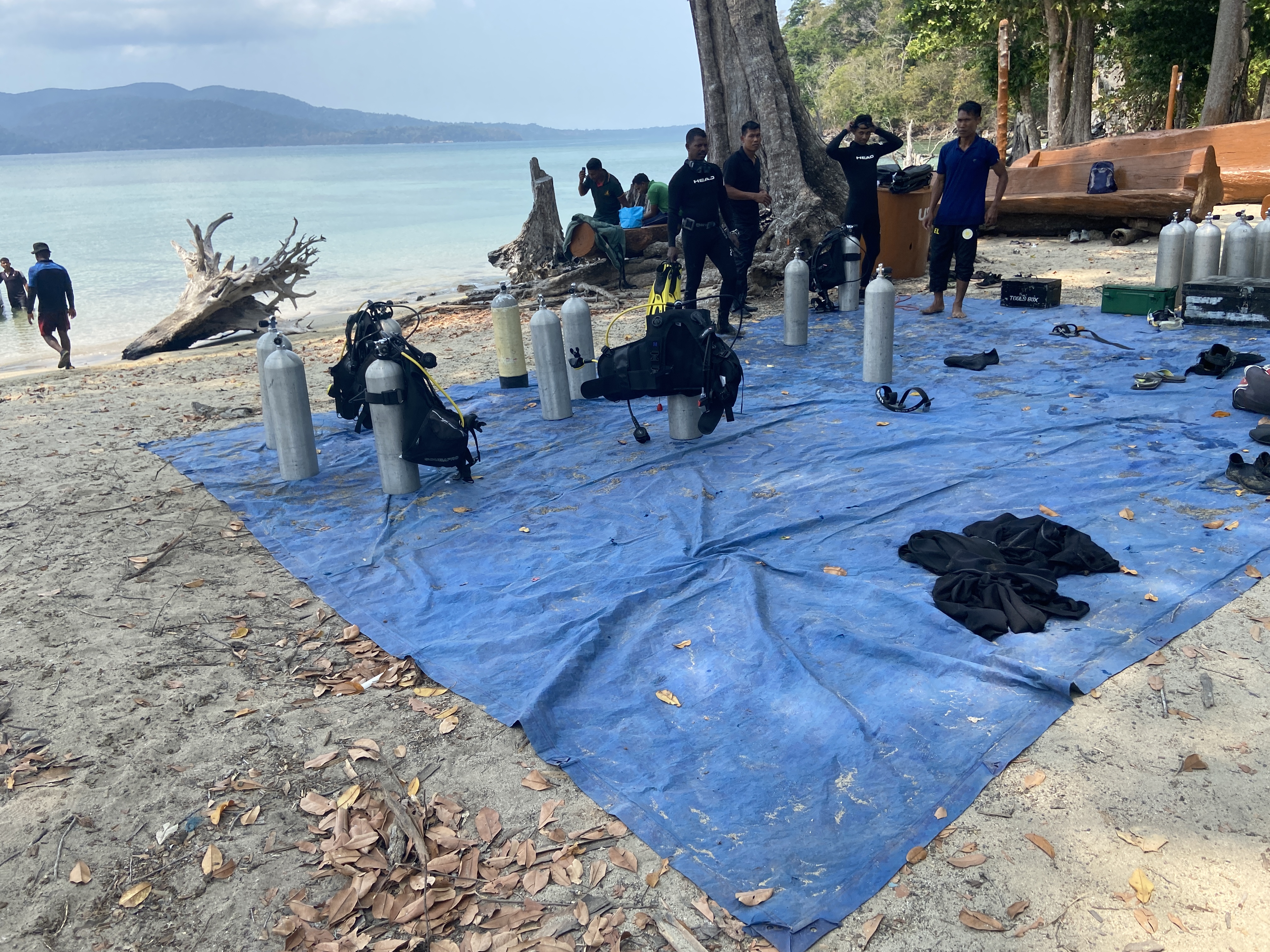 Gear while scuba diving